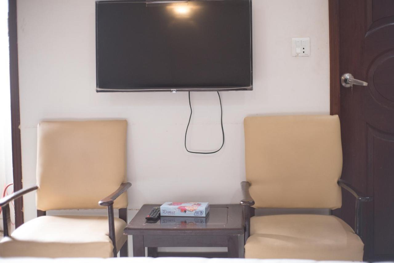 Goho Rooms Badar Карачи Екстериор снимка