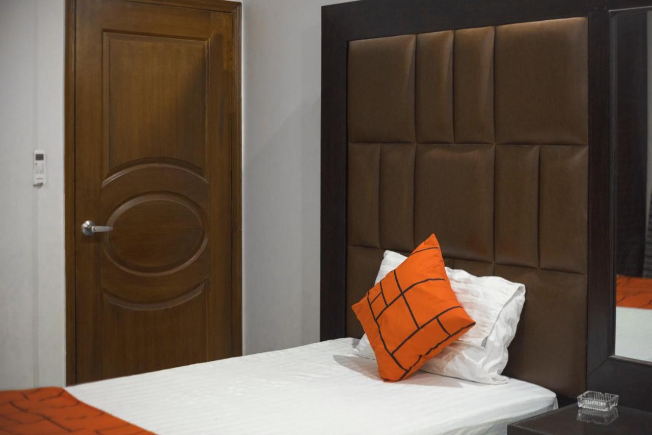 Goho Rooms Badar Карачи Екстериор снимка