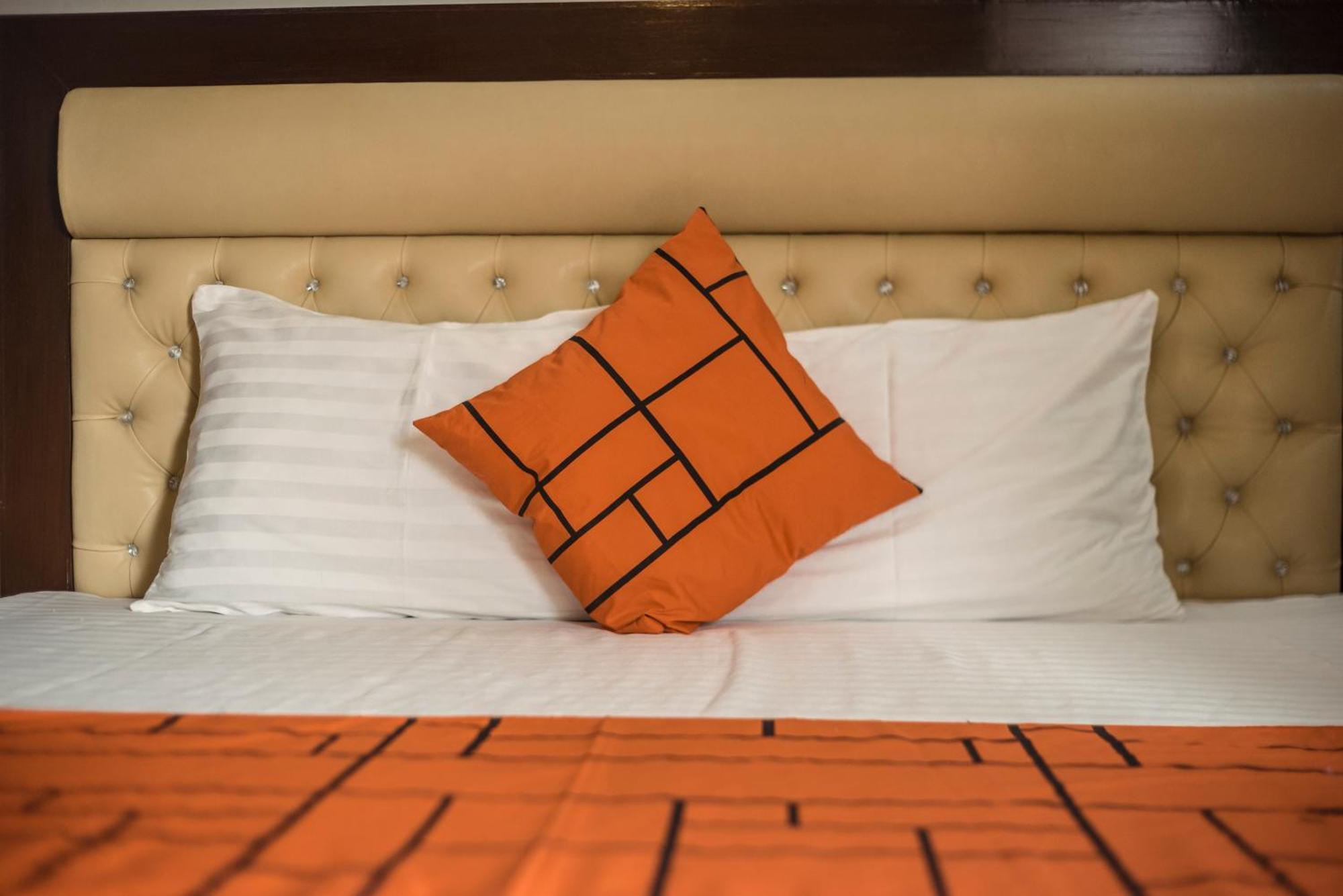 Goho Rooms Badar Карачи Екстериор снимка