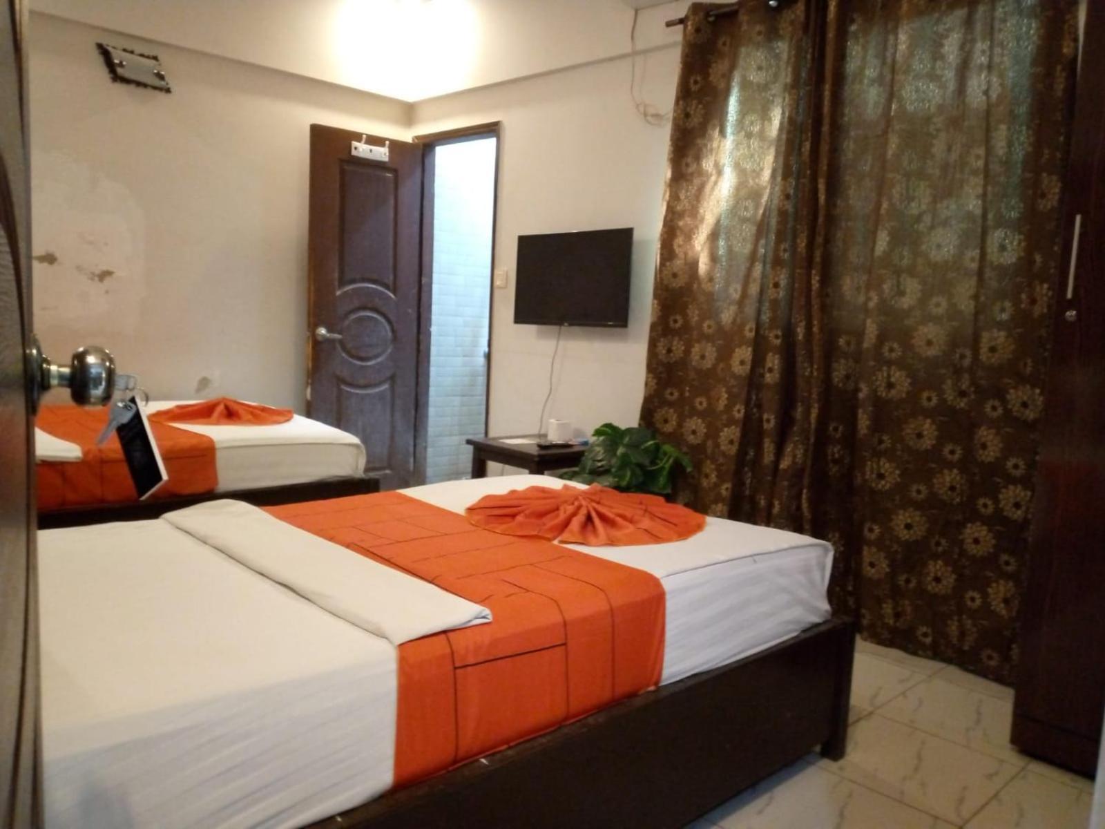 Goho Rooms Badar Карачи Екстериор снимка