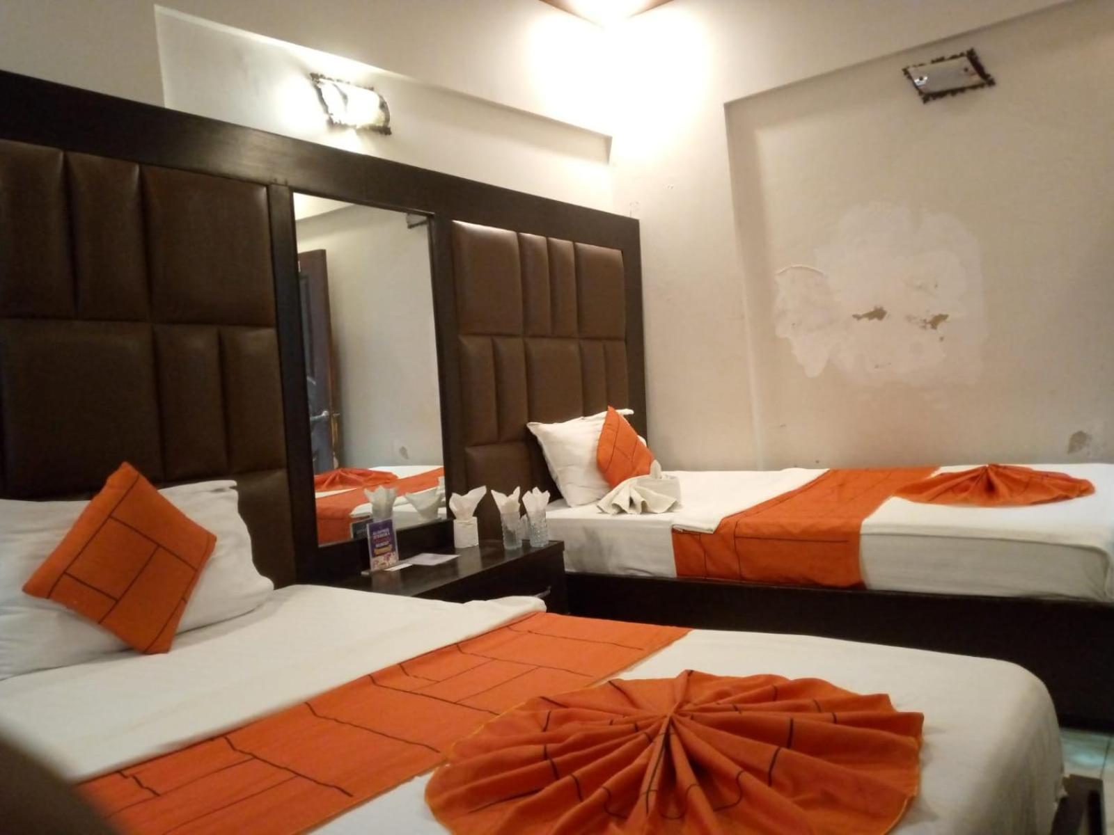 Goho Rooms Badar Карачи Екстериор снимка