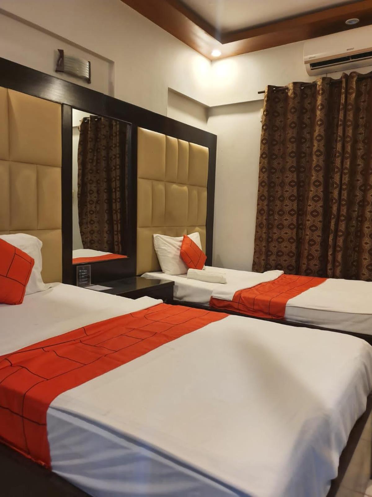 Goho Rooms Badar Карачи Екстериор снимка